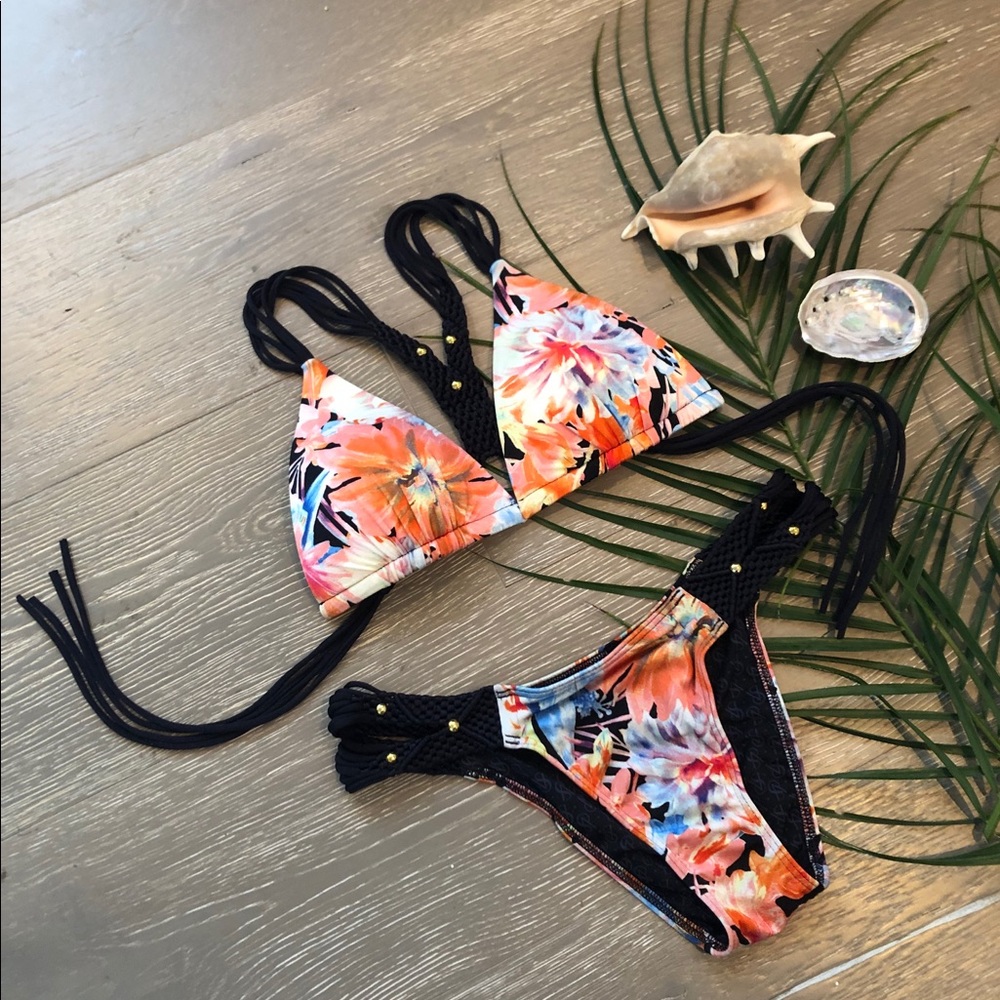 Victoria’s Secret Bikini